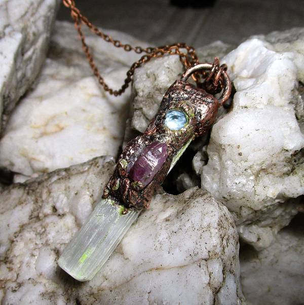 *RUBÍN-TOPAZ-SELENIT