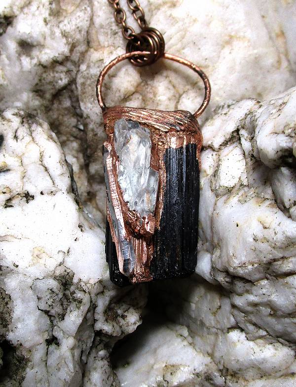 *TURMALÍN-SKORYL-Faden quartz křišťál