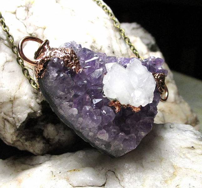 *Přívěs srdce - KŘIŠŤÁL na AMETYSTU