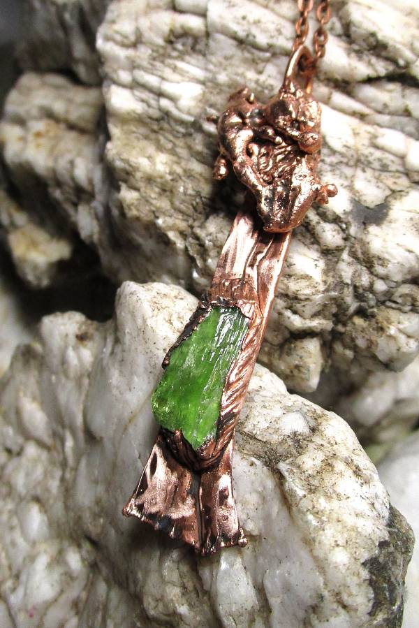 *Přívěs CHROMDIOPSID - "Stromek"