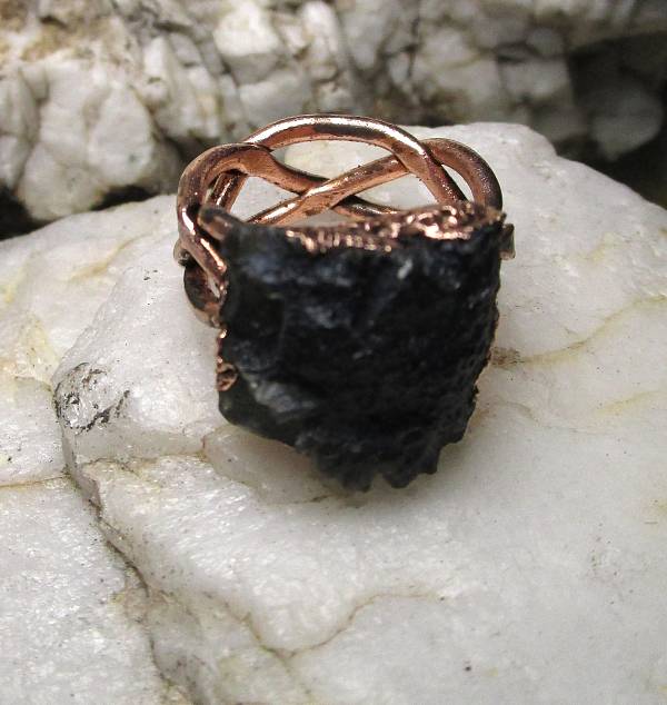 *Prsten VLTAVÍN - "Cop"