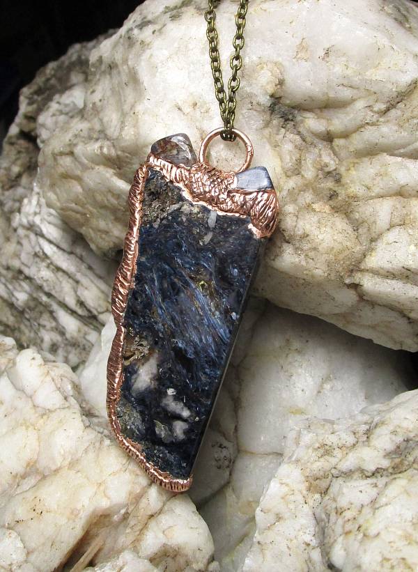 *Přívěs PIETERSIT "Štít bouře"