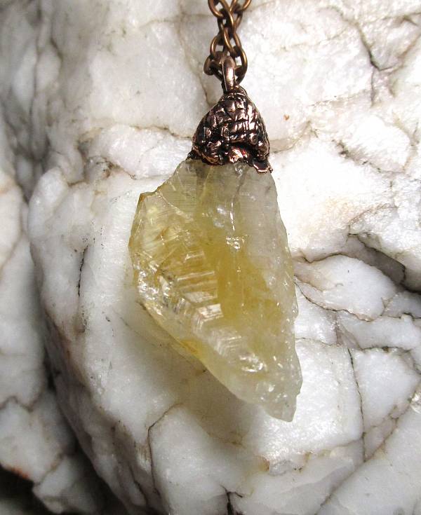 *Přívěs CITRÍN - "Skořápka"